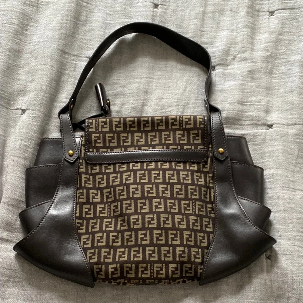 Authentic Fendi Baguette Borsa Grande Zucchino Brown Shoulder Bag Made in Italy - Picture 3 of 15